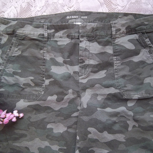 old navy camo pants
